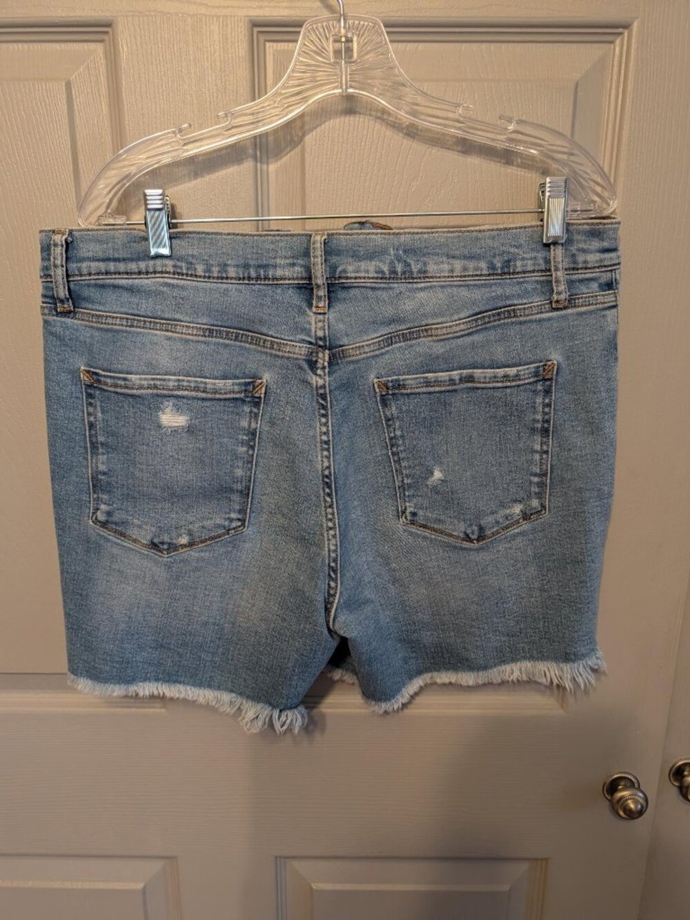 A.N.A. High Rise Midi Short - Picture 4 of 5